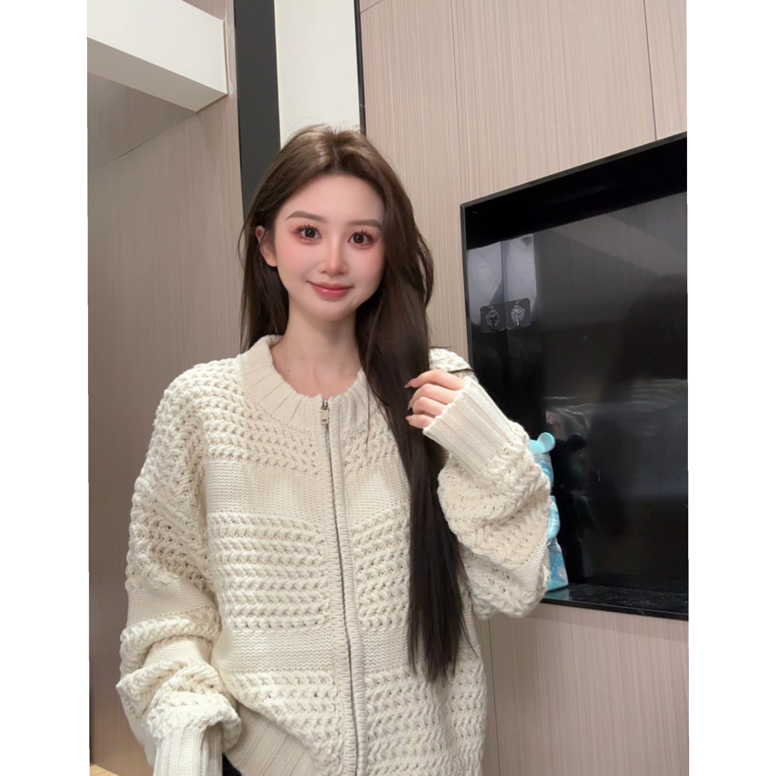 纯色慵懒风拉链粗针毛衣设计感开衫上衣2025秋冬新款高级感外套