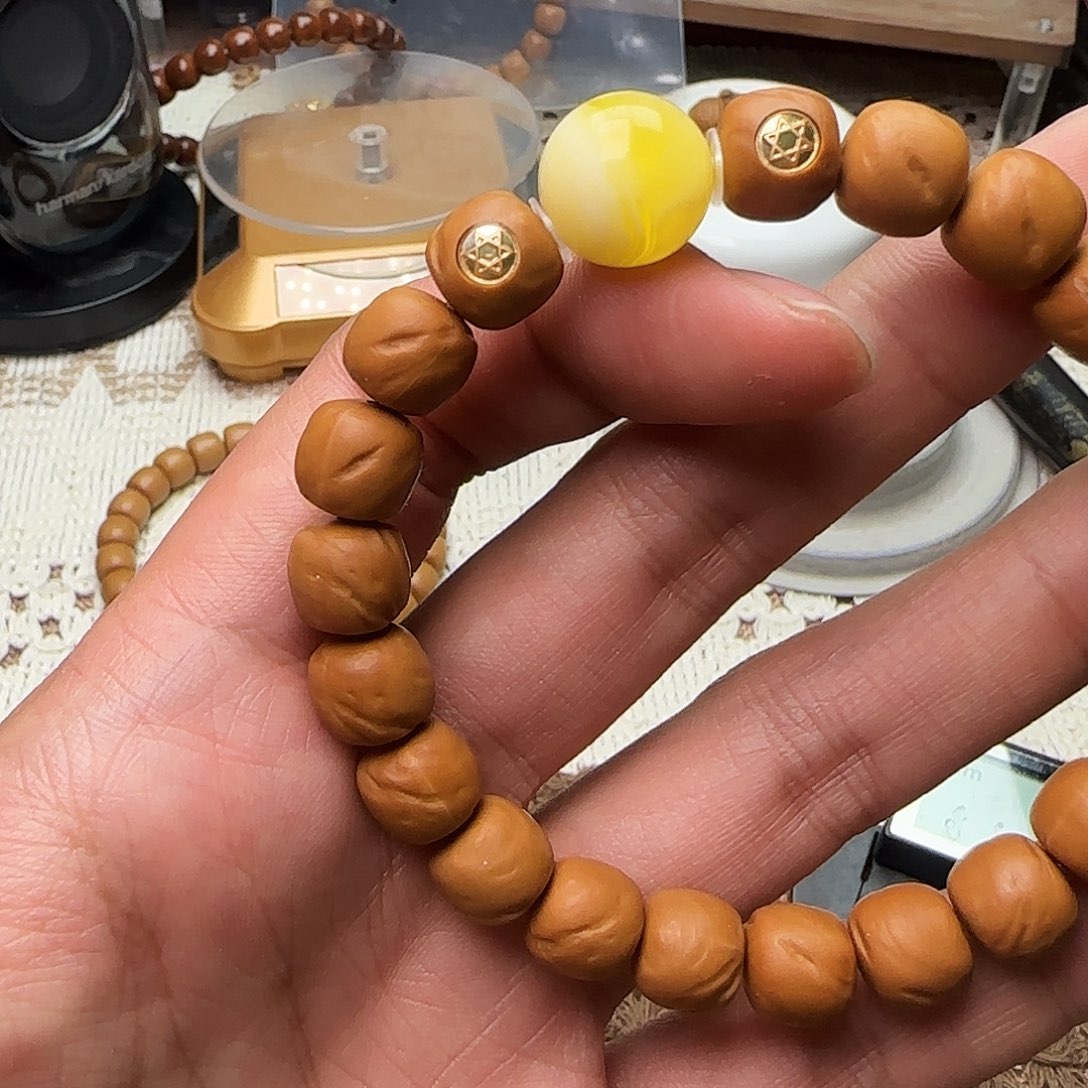 猴头核桃吊坠难受叫兽叫兽教科书般的感觉