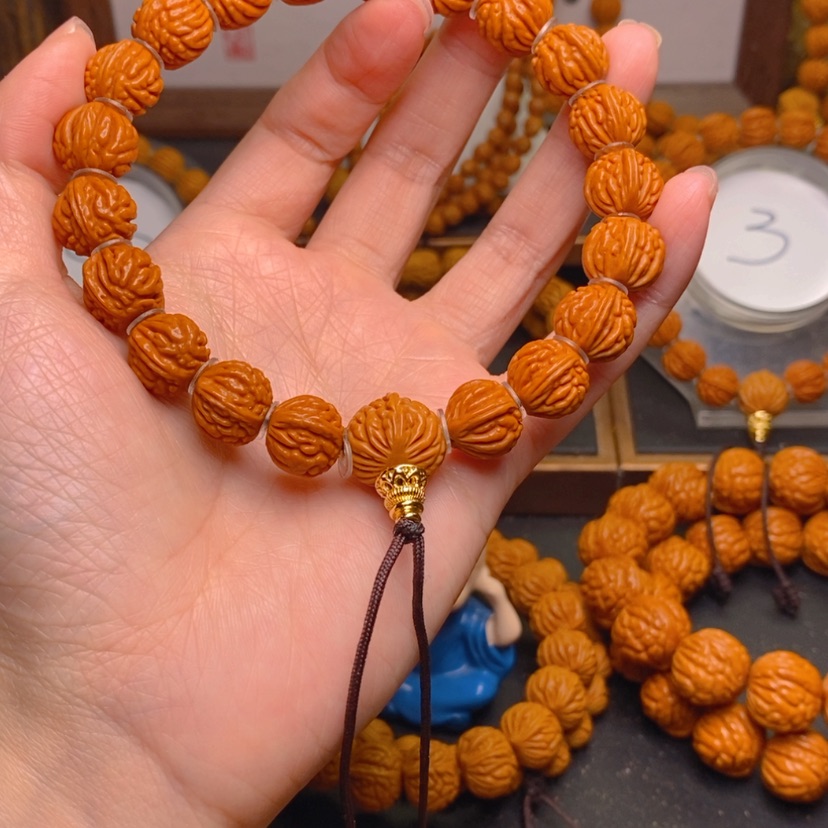 【闪购商品】桃核手串?龙文桃核