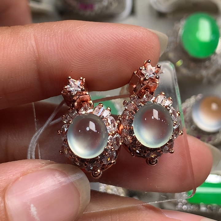 翡翠未镶嵌颈饰天然翡翠戒面