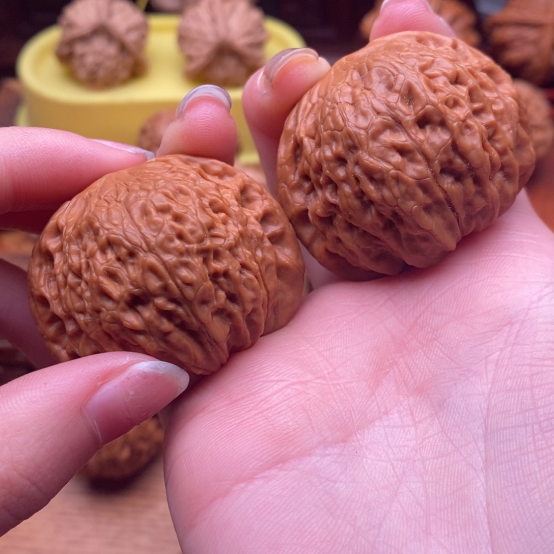 文玩核桃把件终**气铁锤