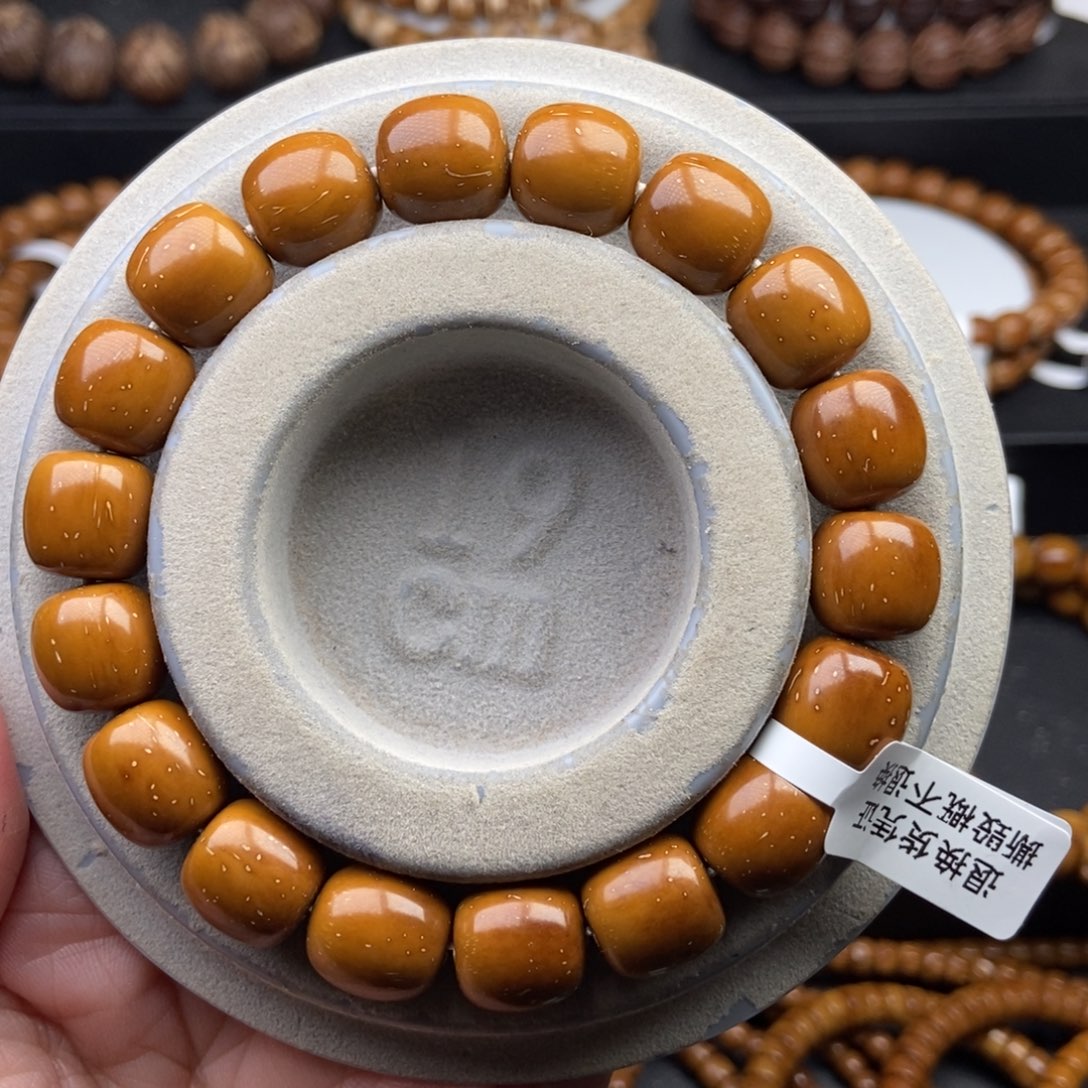 紫金鼠手串12mm近实心精品黄金甲桶珠