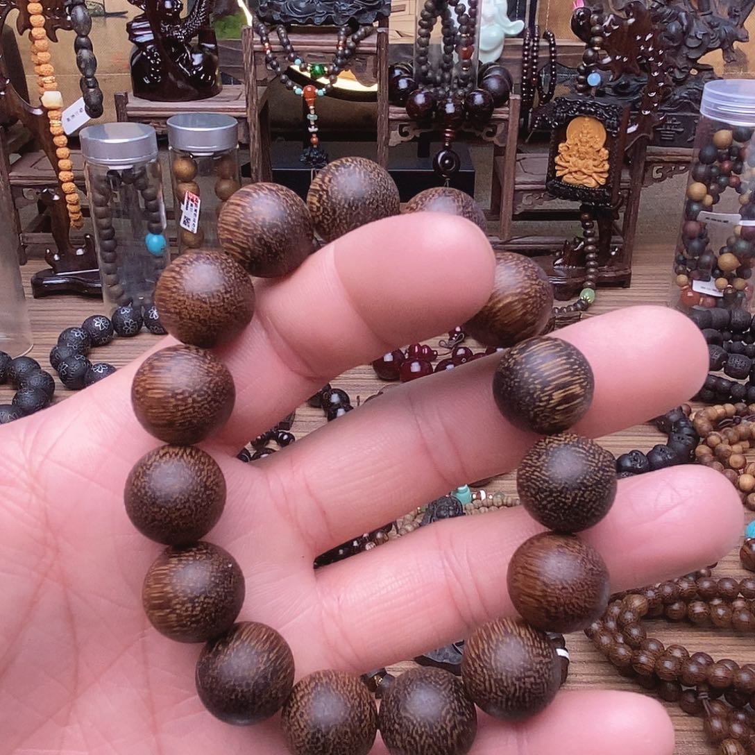 滴血莲花菩提手串