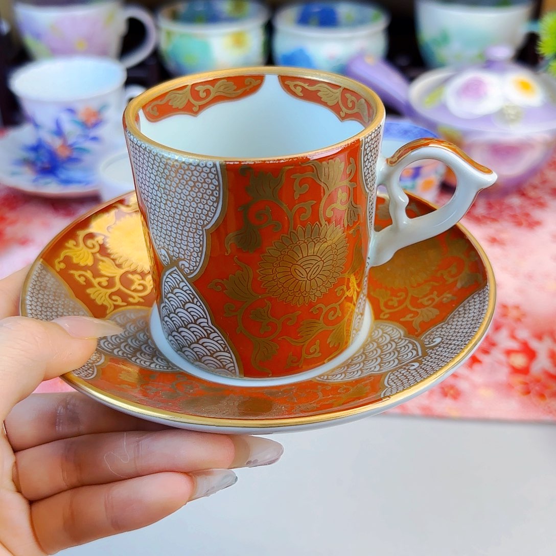 他家茶具瓷器真美！6