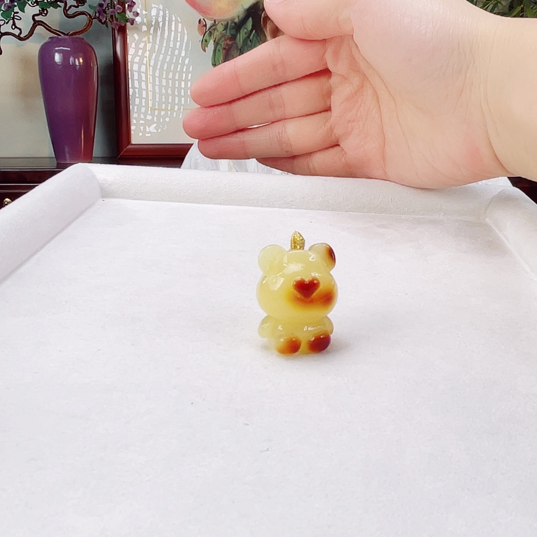 蜜蜡颈饰未镶嵌心*?蜜蜡