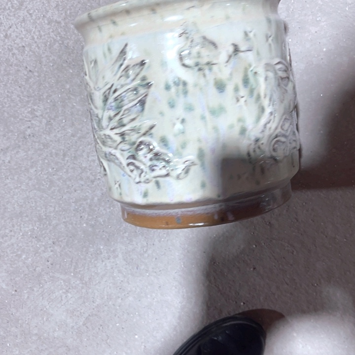 紫砂花盆口径18高度18一只