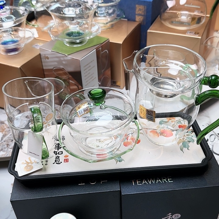 禾器湖绿色怡然加沁莲盖碗加奉珠不锈钢加对杯
