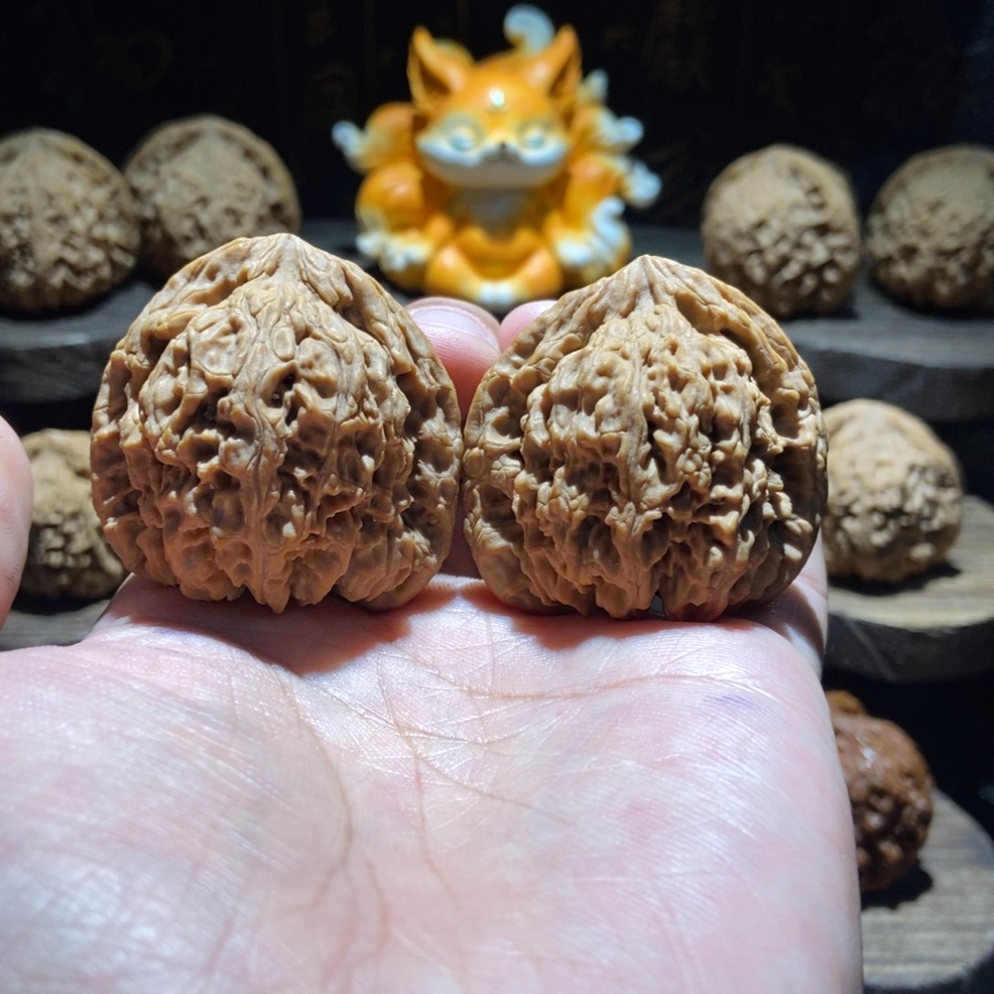 乐***活把件文玩核桃涿鹿南将石