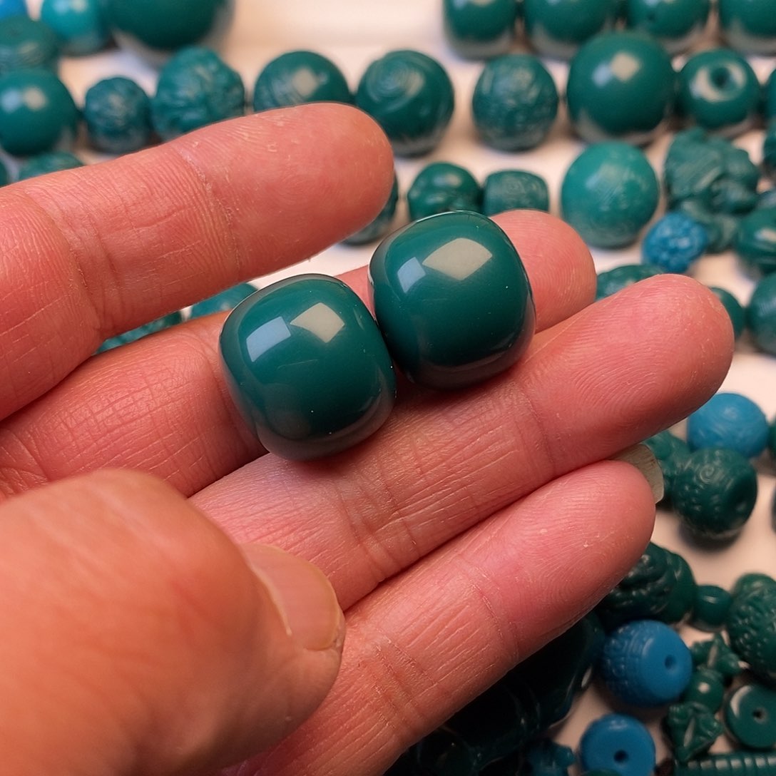 琉璃颈饰敬*1111111111111111111