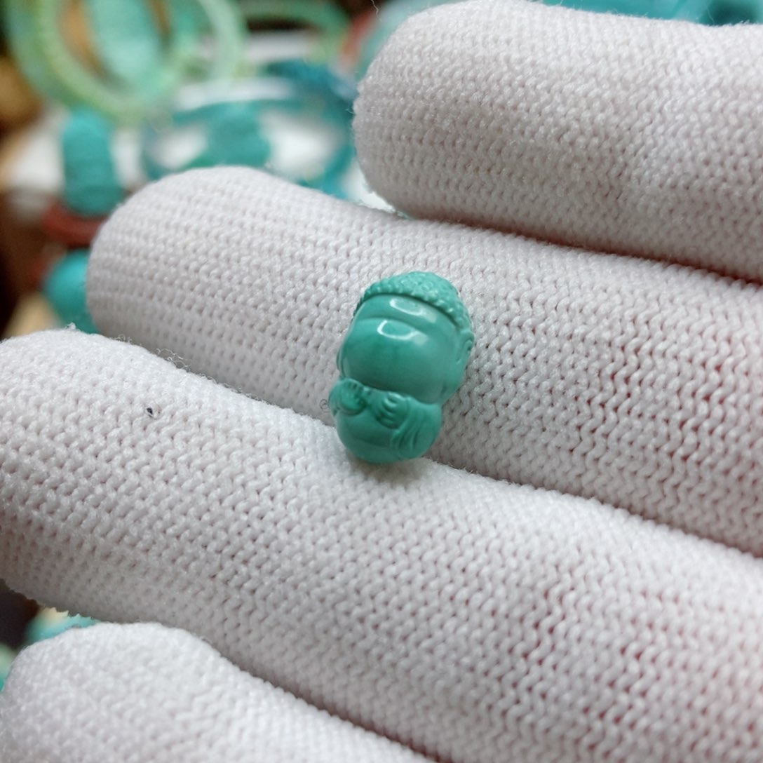 绿松石珠子未镶嵌