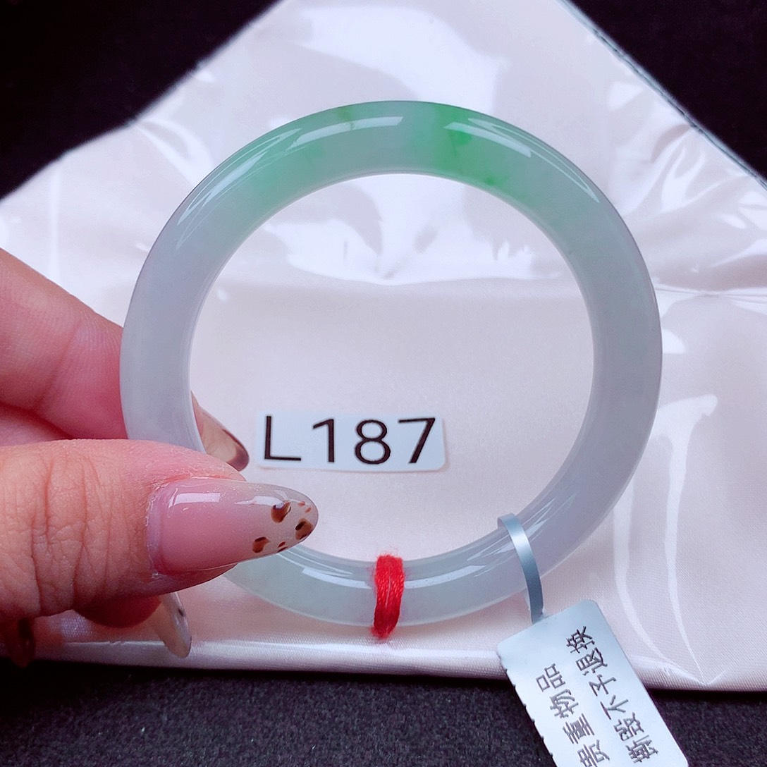 翡翠未镶嵌手镯天然缅甸翡翠A货玉手镯