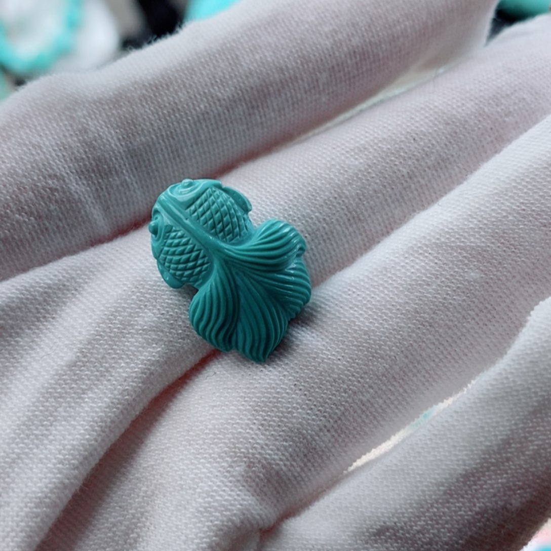 绿松石配饰未镶嵌