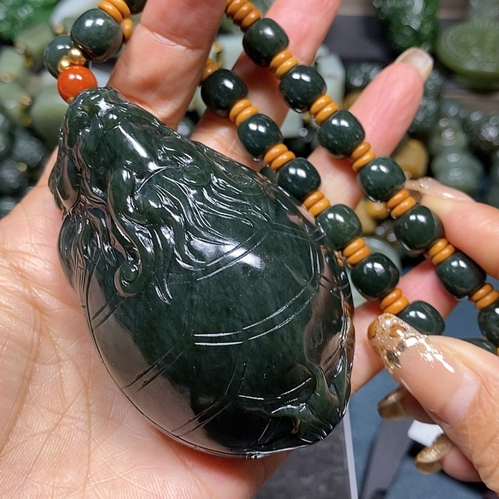 和田玉挂件未镶嵌