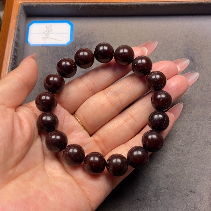 紫金鼠吊坠菩提手串