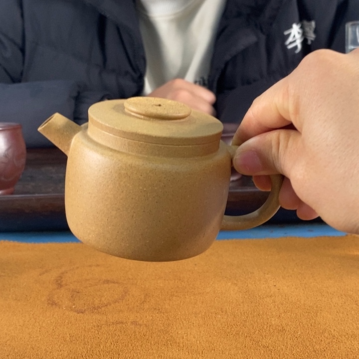 紫砂茶壶黄金段150左右的容量