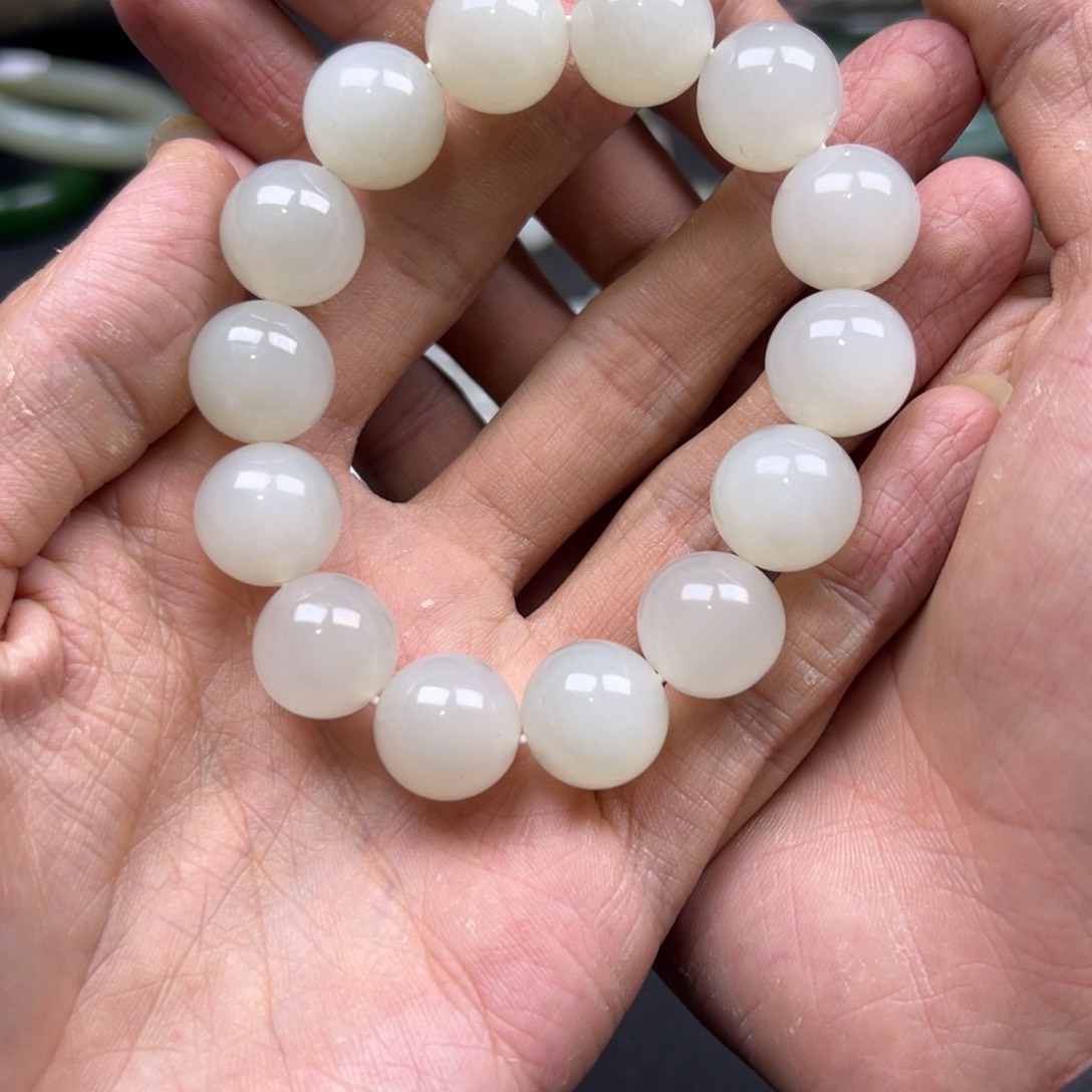 和田玉手链未镶嵌羊脂玉卡16左右多样性拍一发一