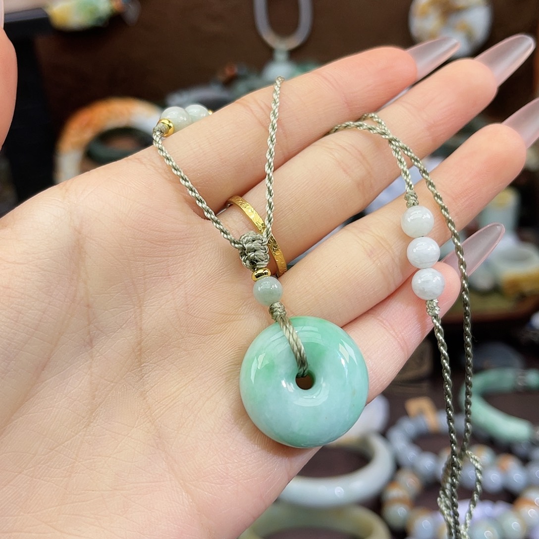 翡翠未镶嵌手链手链