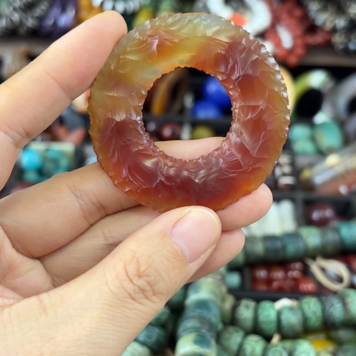 小***²未镶嵌颈饰玛瑙/玉髓