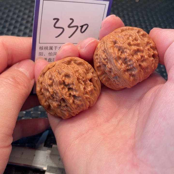 文玩核桃把件40狮子头330