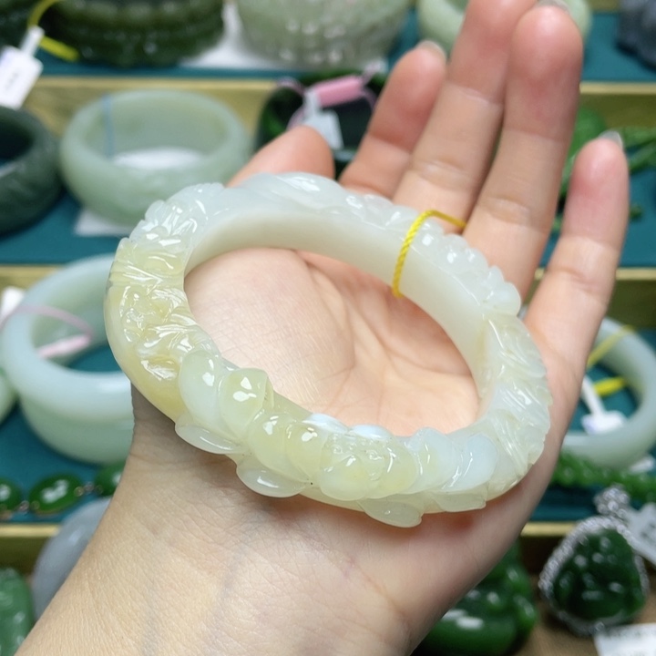 和田玉手镯54+圈口 编号5未镶嵌