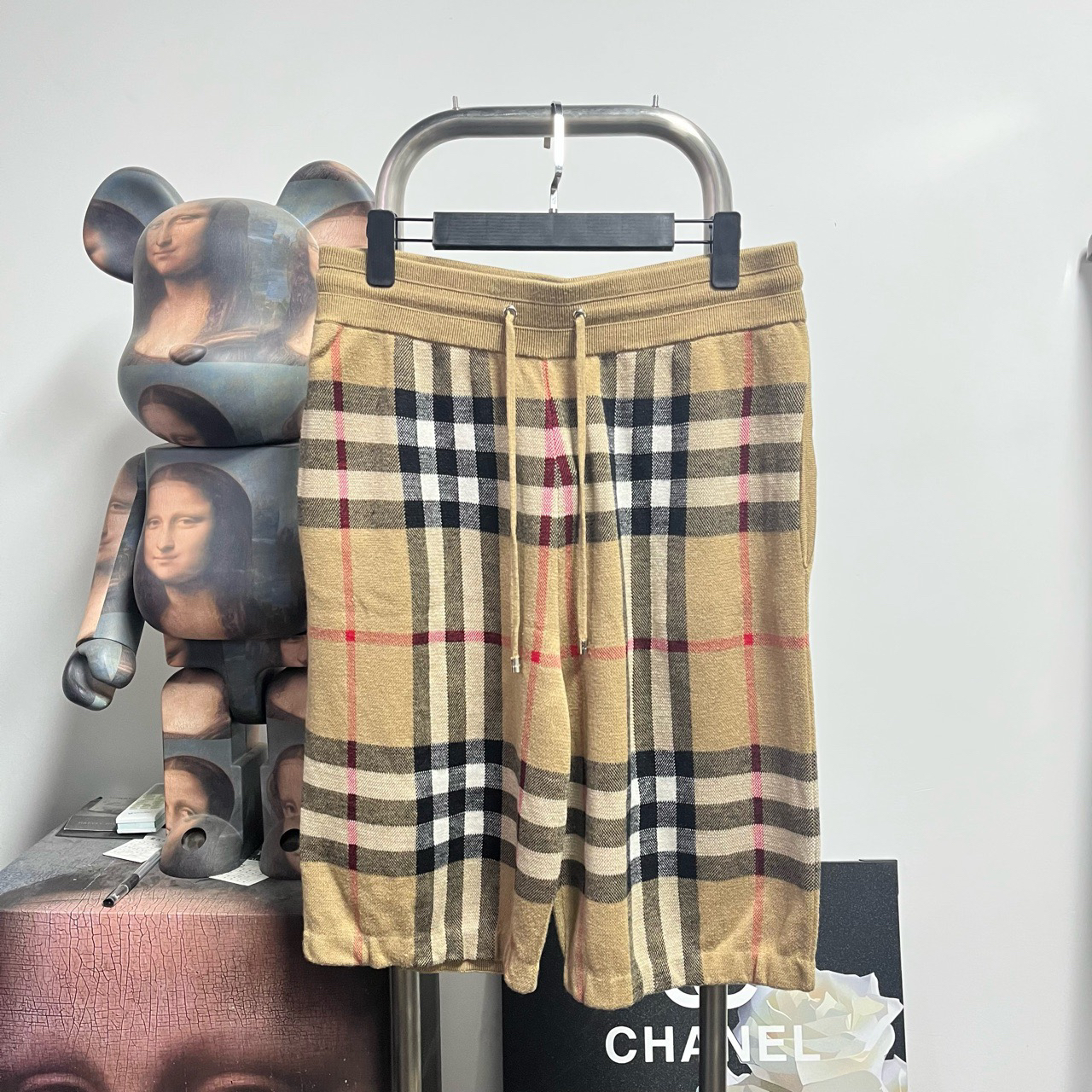 99新 BURBERRY/博柏利 羊毛短裤 O0101 尺码：L 裤长57 腰围39