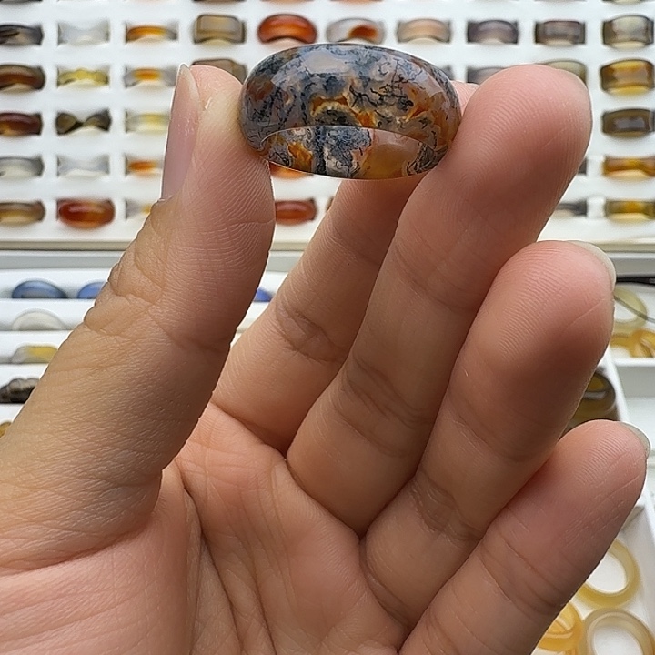 玛瑙/玉髓未镶嵌戒圈19圈福利不退换默认微瑕介意勿拍慎拍