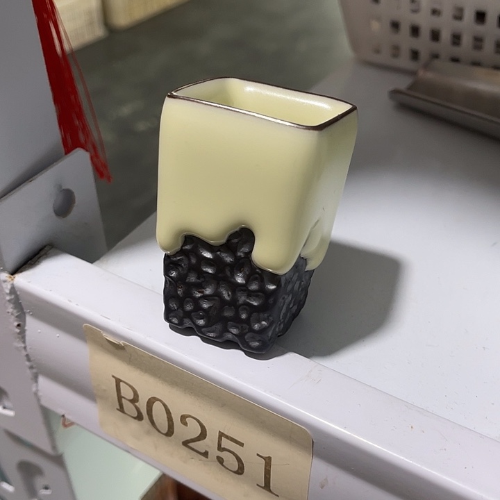 福利待遇多多哦哦哦