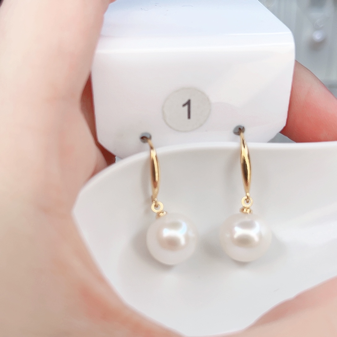 淡水珍珠吊坠(赠链)合金