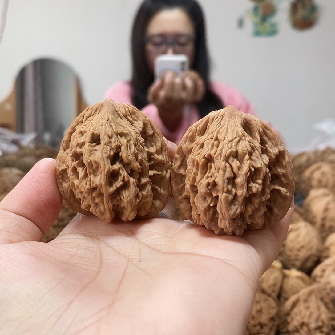 吊坠文玩核桃麦虎41+