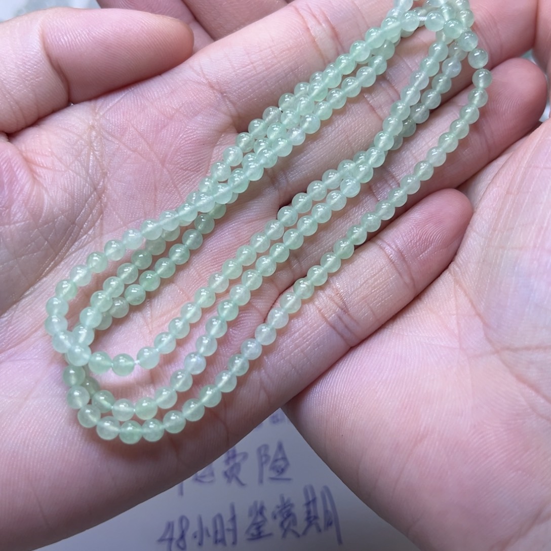 翡翠未镶嵌颈饰缅甸翡翠卡3.2