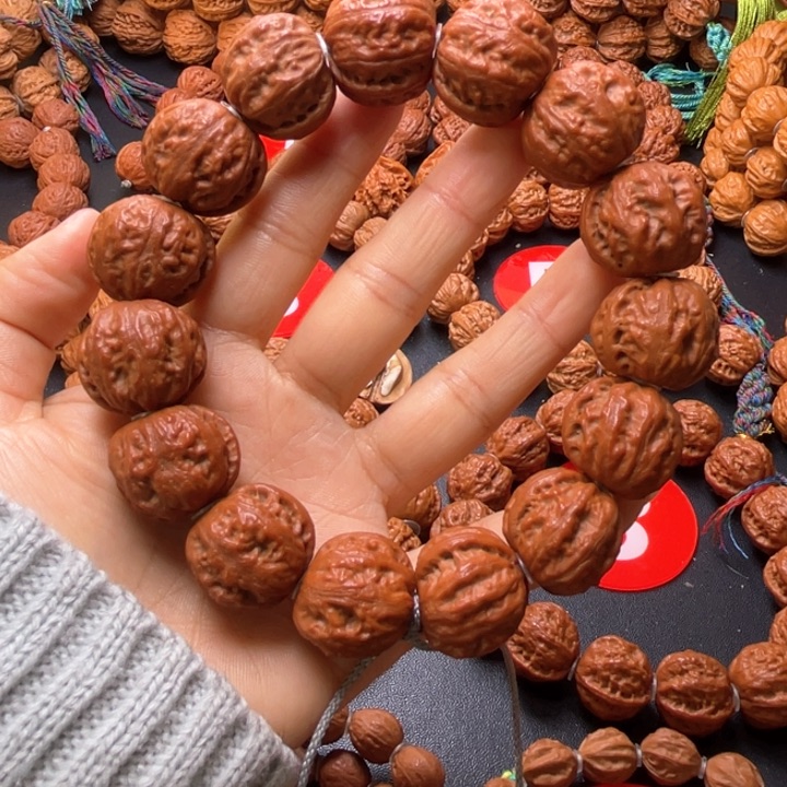 文玩核桃吊坠粗筋矮壮方墩