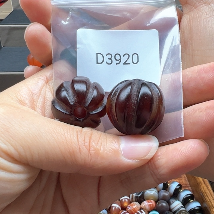 玛瑙/玉髓未镶嵌珠宝半成品