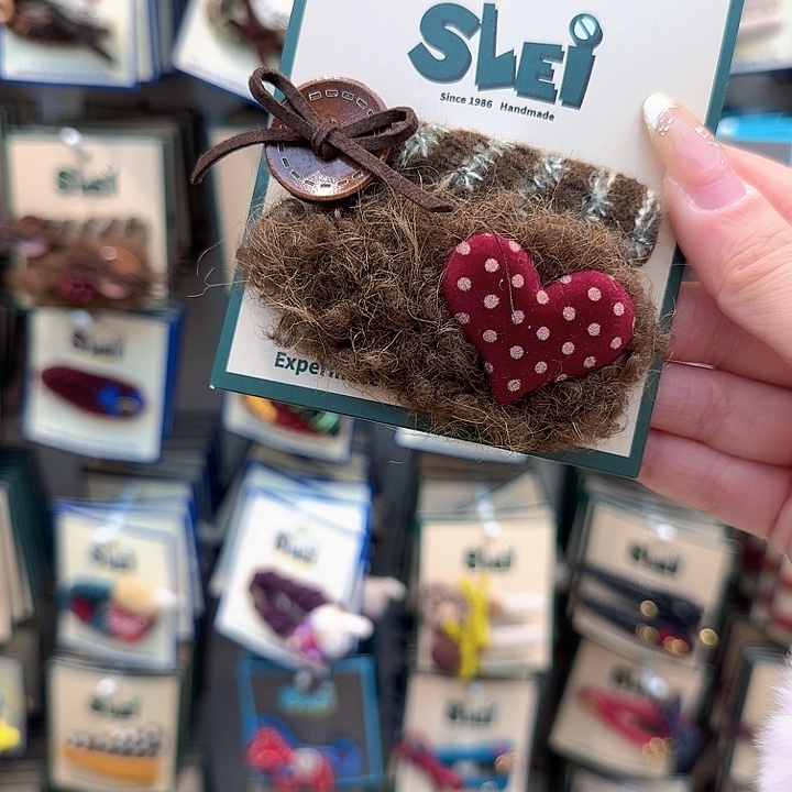 红爱心波点棕色掰掰夹28