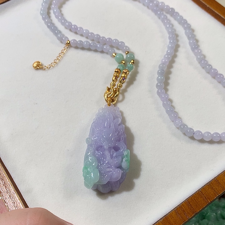 翡翠未镶嵌颈饰翡翠吊坠