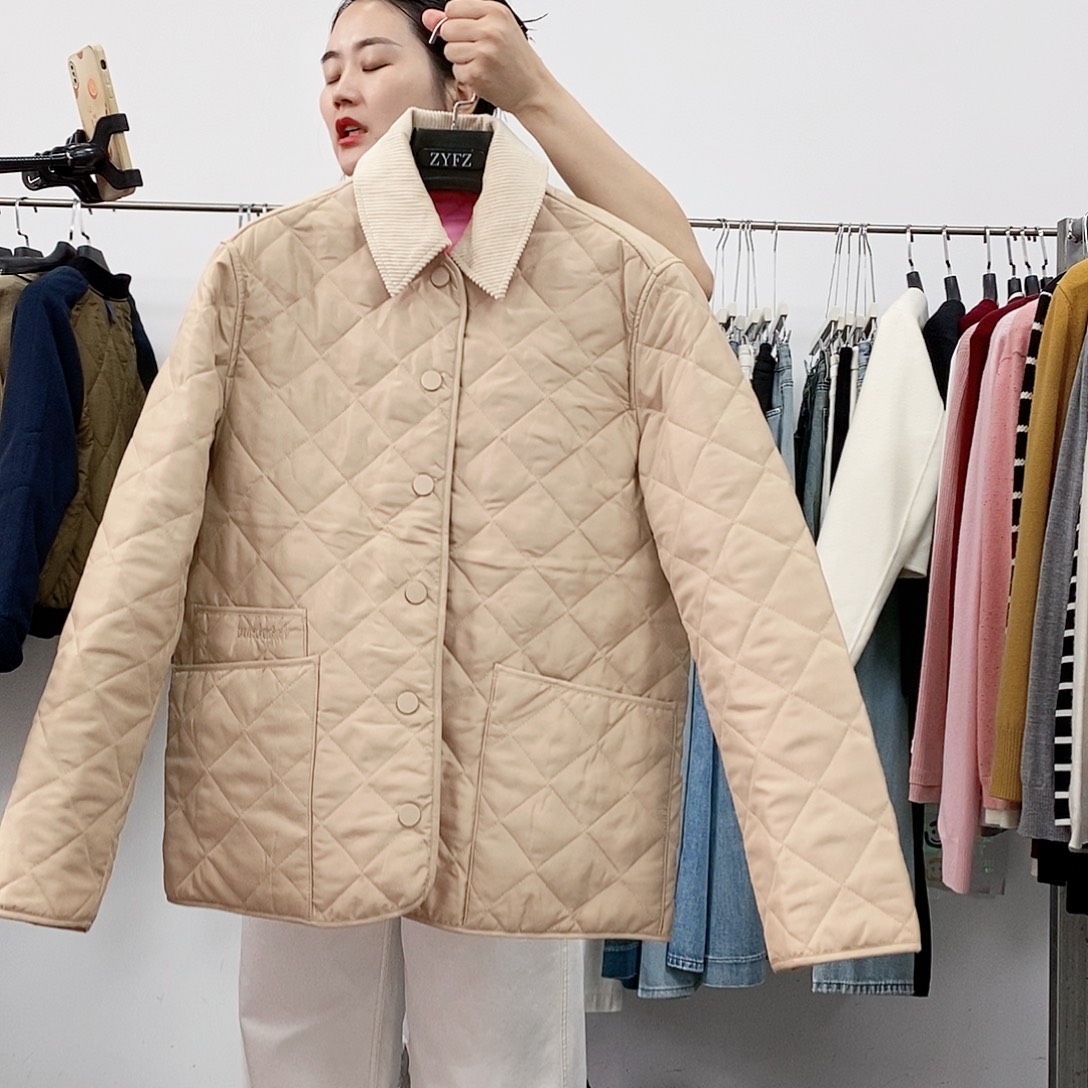 棉服驼色L码驼色棉服