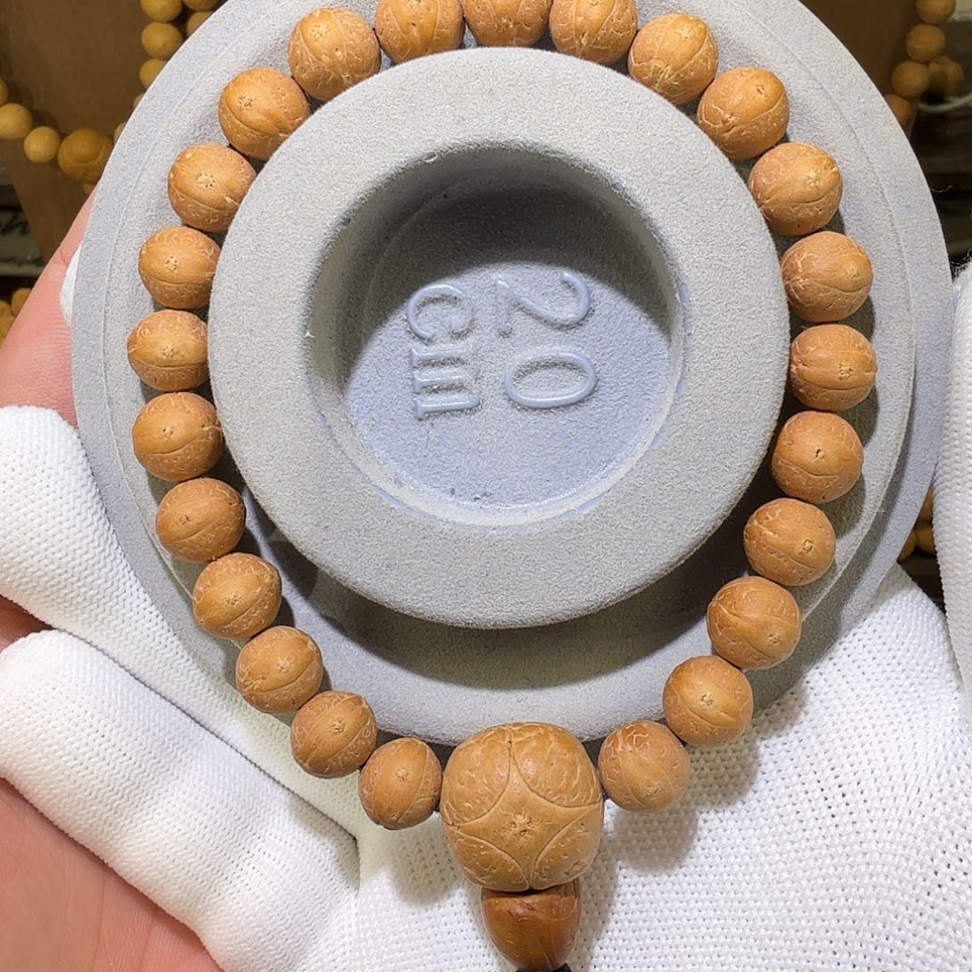 关***心凤眼菩提手串S级实心大眼10mm