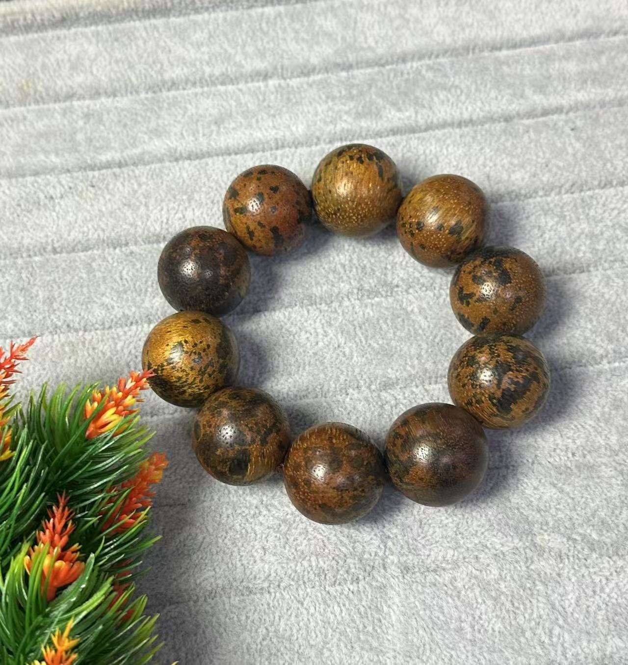 A161  雪山重楼手串 多样性发其一