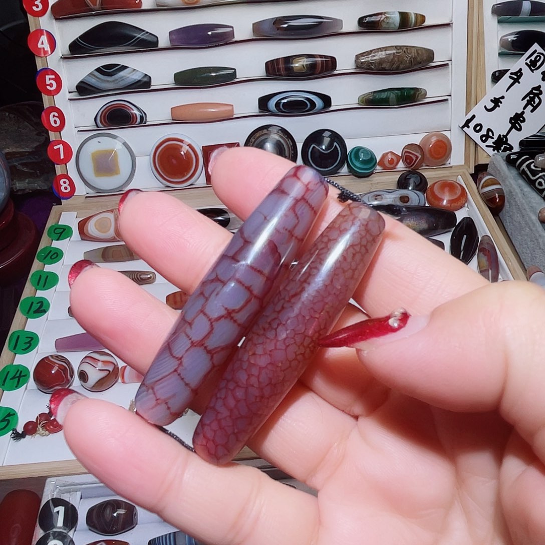 玛瑙/玉髓颈饰未镶嵌