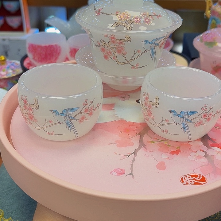 段泥茶杯吧啦吧啦吧啦吧拉了