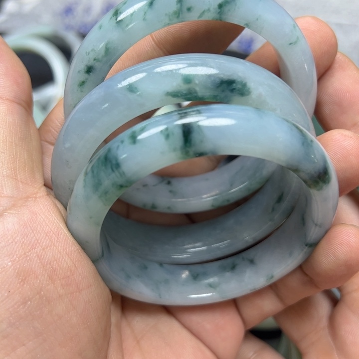 銘***淀未镶嵌定制翡翠翡翠