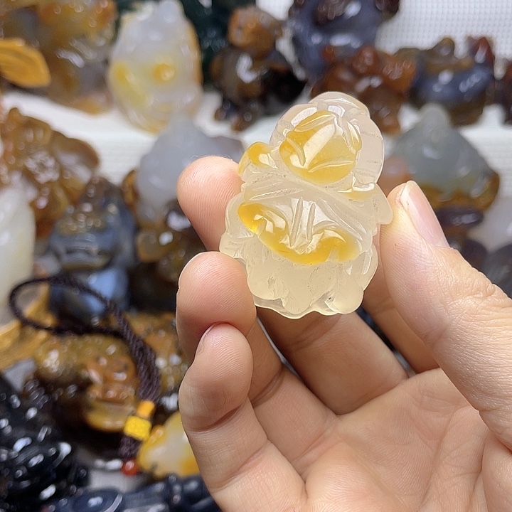 玛瑙/玉髓饰品未镶嵌