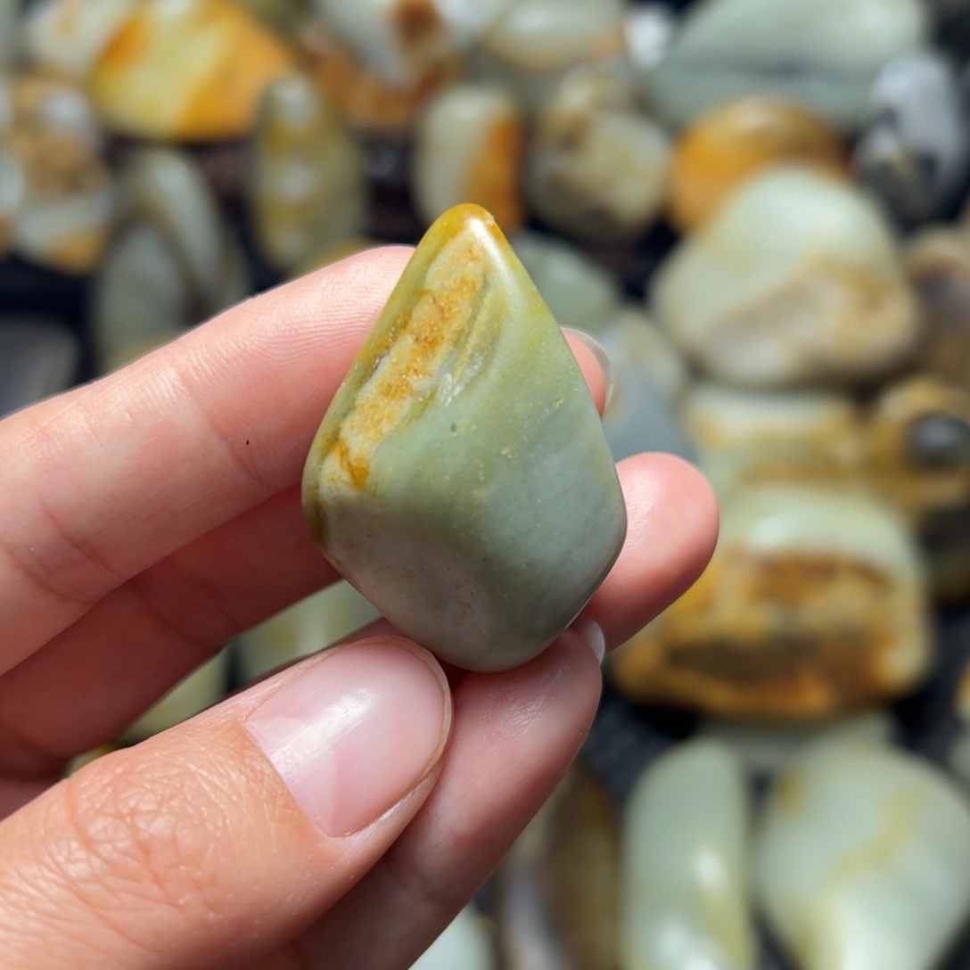 和田玉（青玉）B22未镶嵌