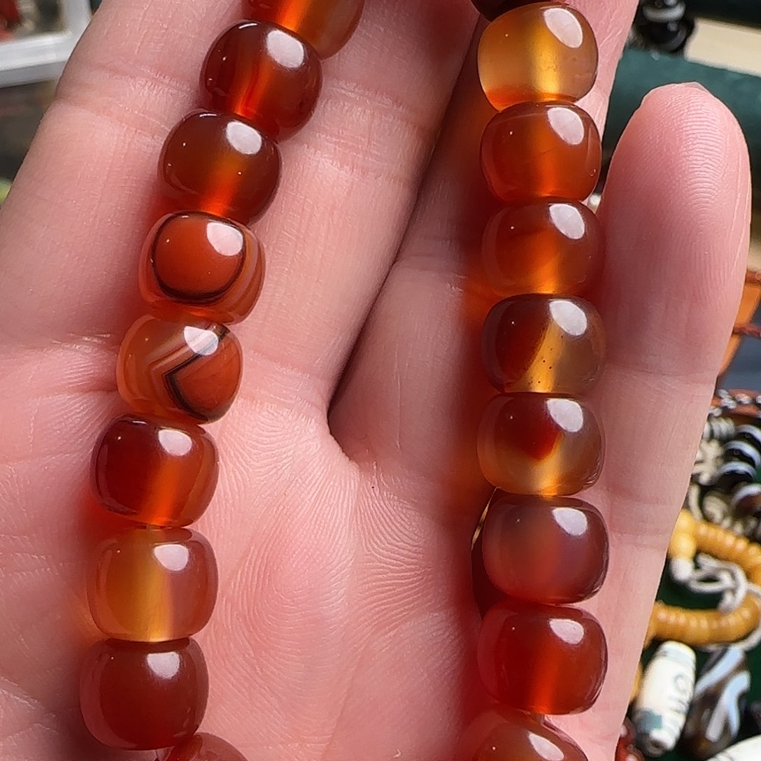 玛瑙/玉髓合金颈饰老料缠丝 颗颗不一样带朱砂1.0