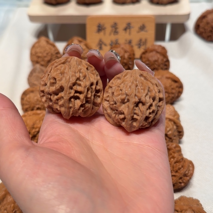 文玩核桃把件全品37苹果园