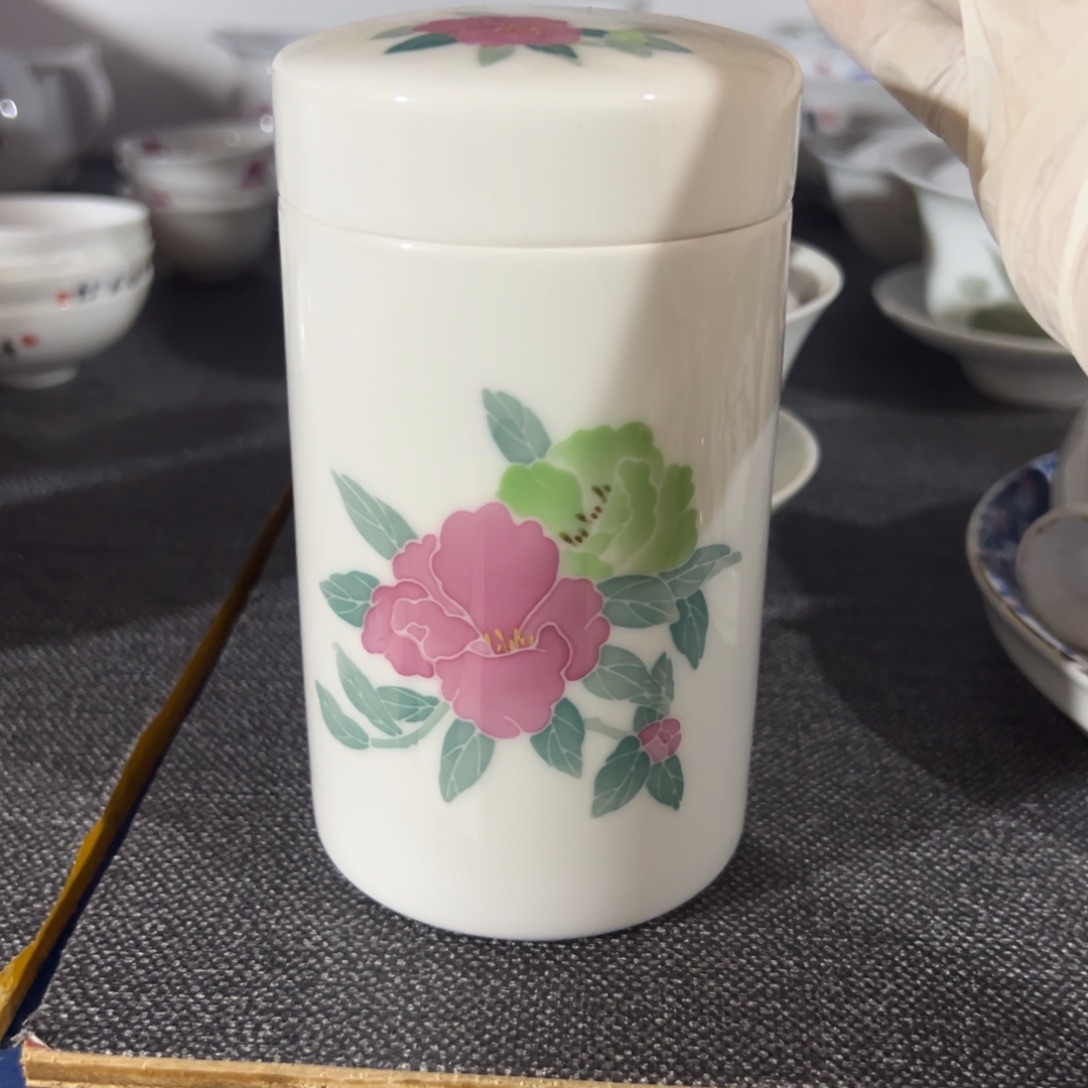 醴陵高温瓷手绘茶叶罐