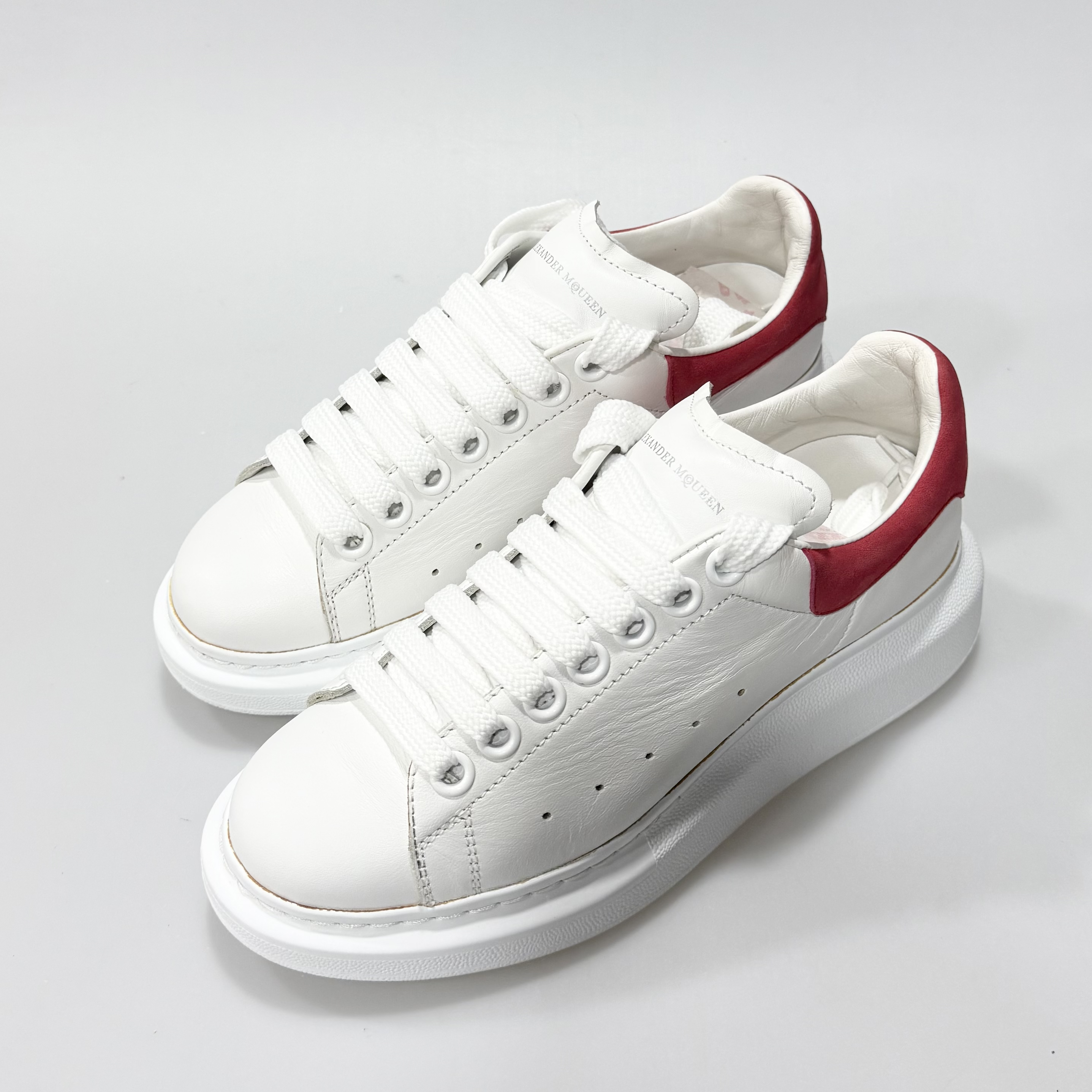 99新 Alexander McQueen/亚历山大·麦昆 36码麦昆98新