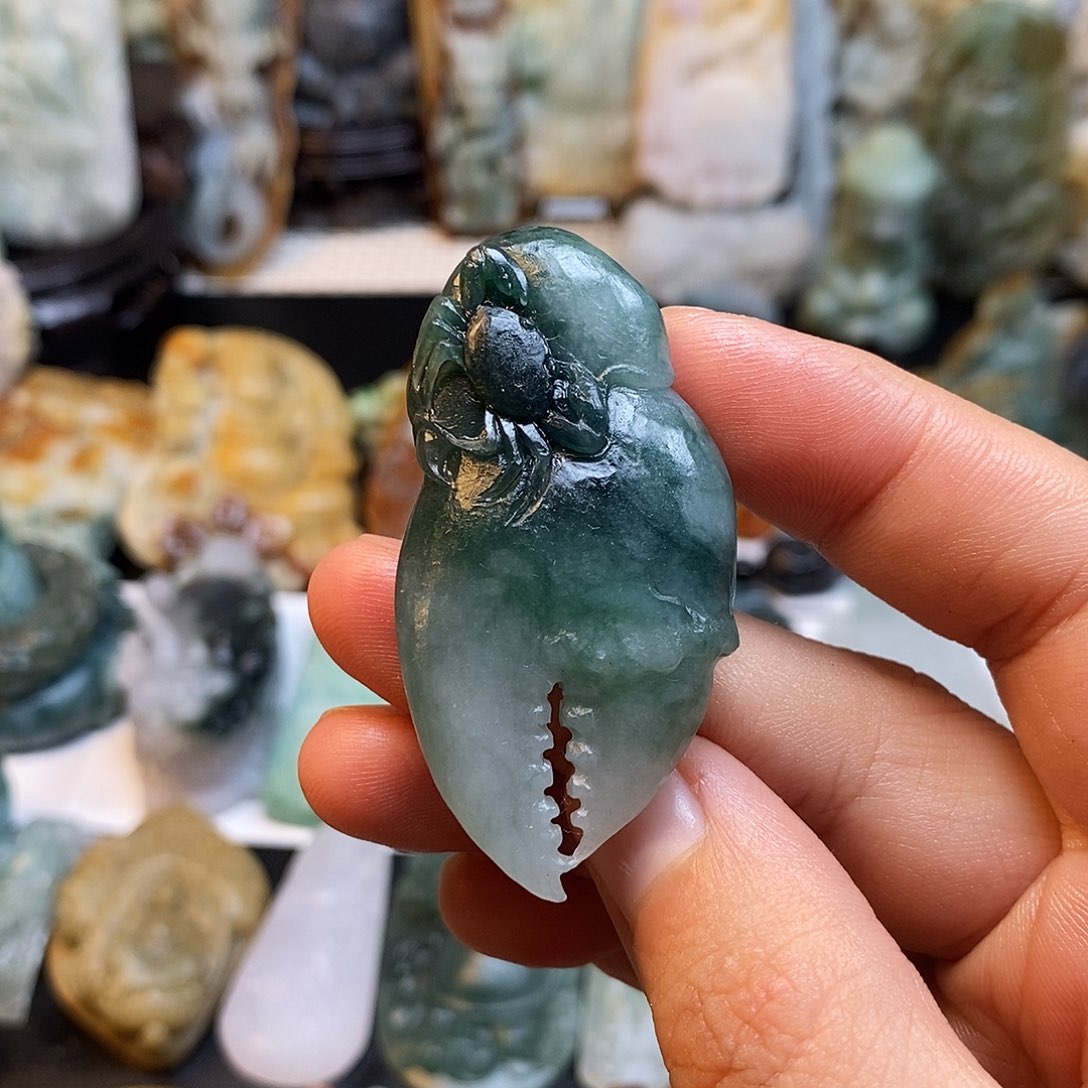 定制翡翠未镶嵌特色9