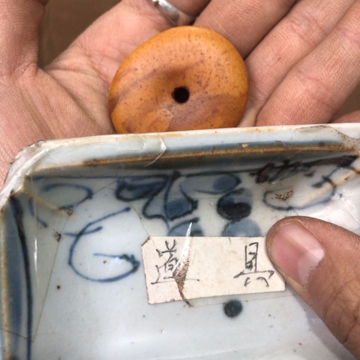 陶瓷孤品单件车里拍