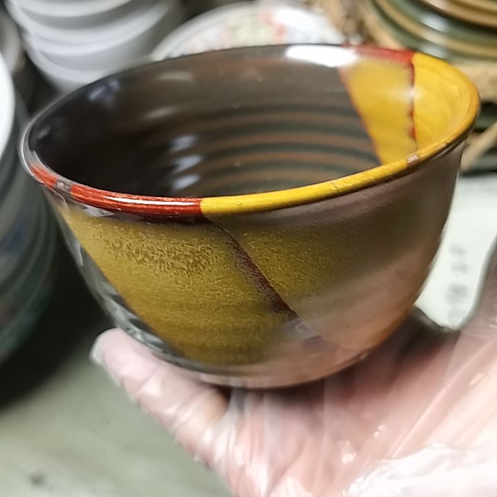 盘瓷片陶瓷杯盘壶碗都有