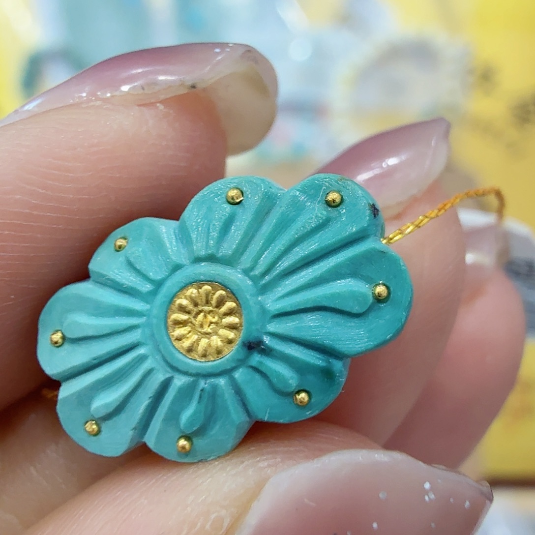 绿松石未镶嵌珠宝奇石